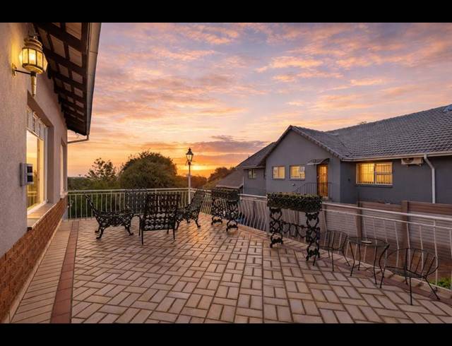 4 BEDROOM HOUSE FOR SALE IN WATERKLOOF RIDGE